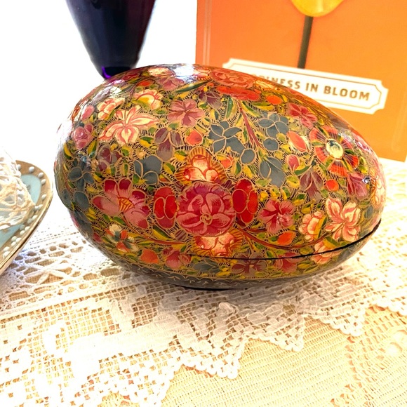 Kasmiri “Easter” Egg Handmade 5” Gold/Beautiful Colors One-of-A-Kind All Season - Picture 2 of 10